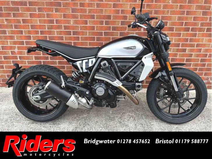 Ducati SCRAMBLER 800 ICON 