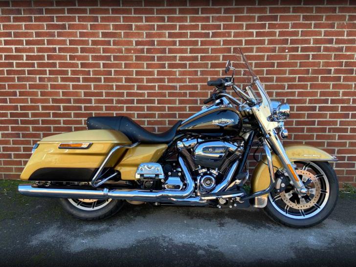 Harley-Davidson FLHR ROAD KING 1745 17 