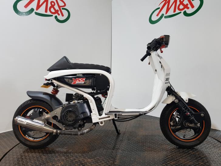 Royal Alloy GP 125