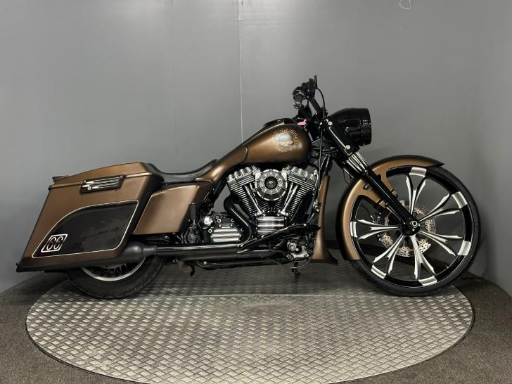 Road glide ultra for sale near me 2025