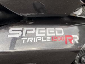 Triumph Speed Triple 1200 RR