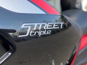 Triumph Street Triple R
