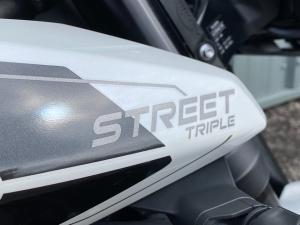 Triumph Street Triple R