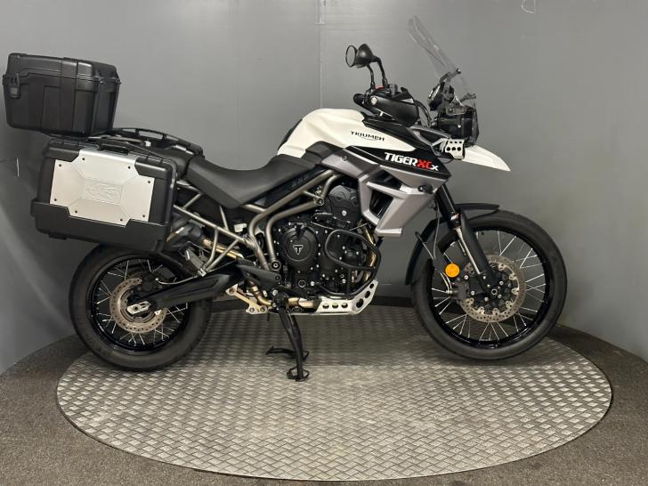 Triumph TIGER 800 XCX