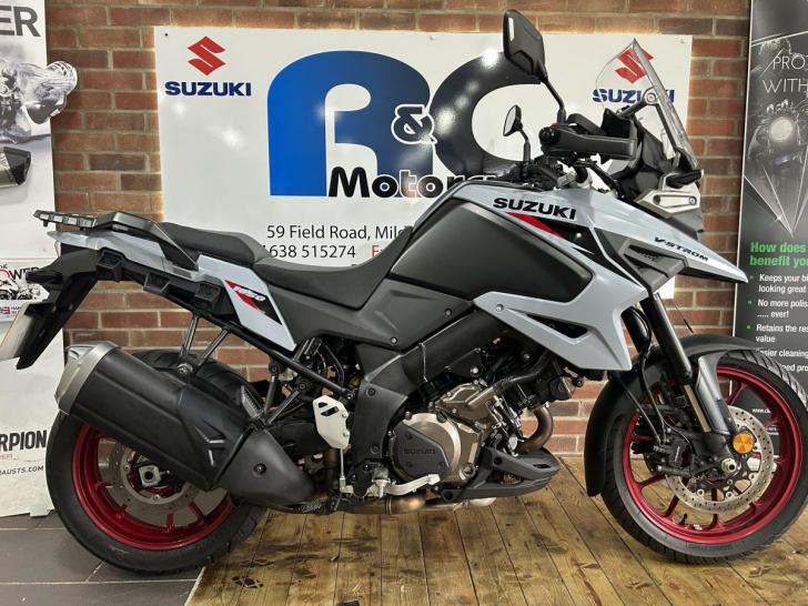 SUZUKI DL1050RR 