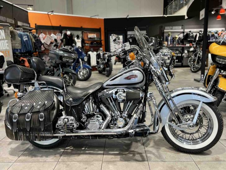 Harley-Davidson H-D HERITAGE SPRINGER 