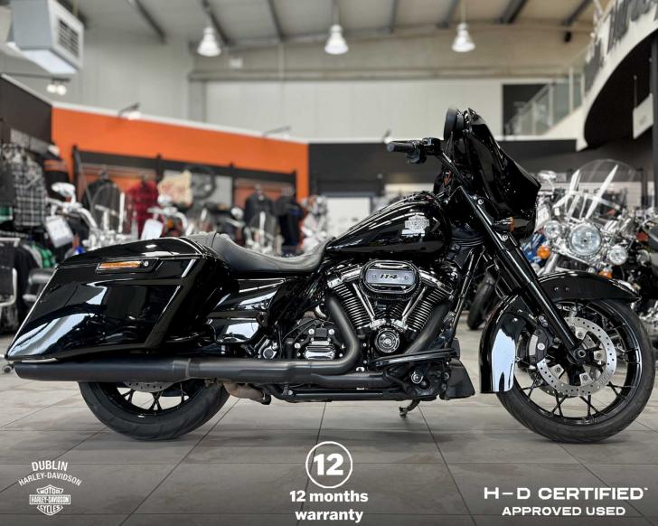 Harley-Davidson T SG SP 114 BL STREET GLIDE® SPECIAL (BLACKD) 