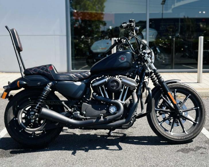 Harley-Davidson IRON 883