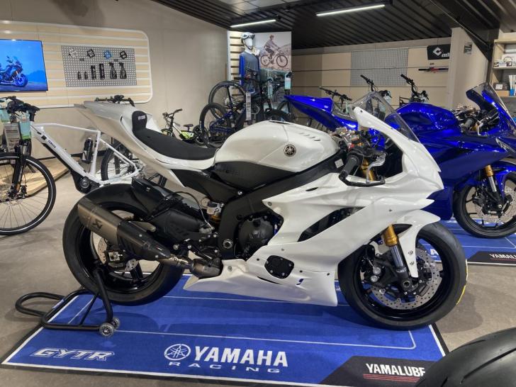 Yamaha YZF-R6R GYTR 2022 