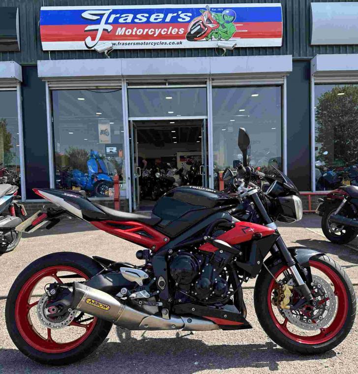 Triumph STREET TRIPL RX 