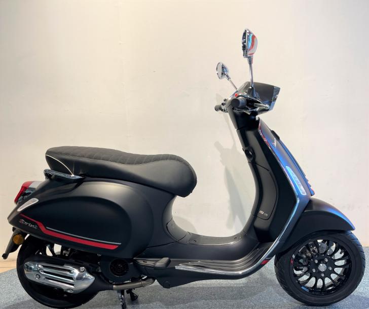 Vespa Sprint S 125