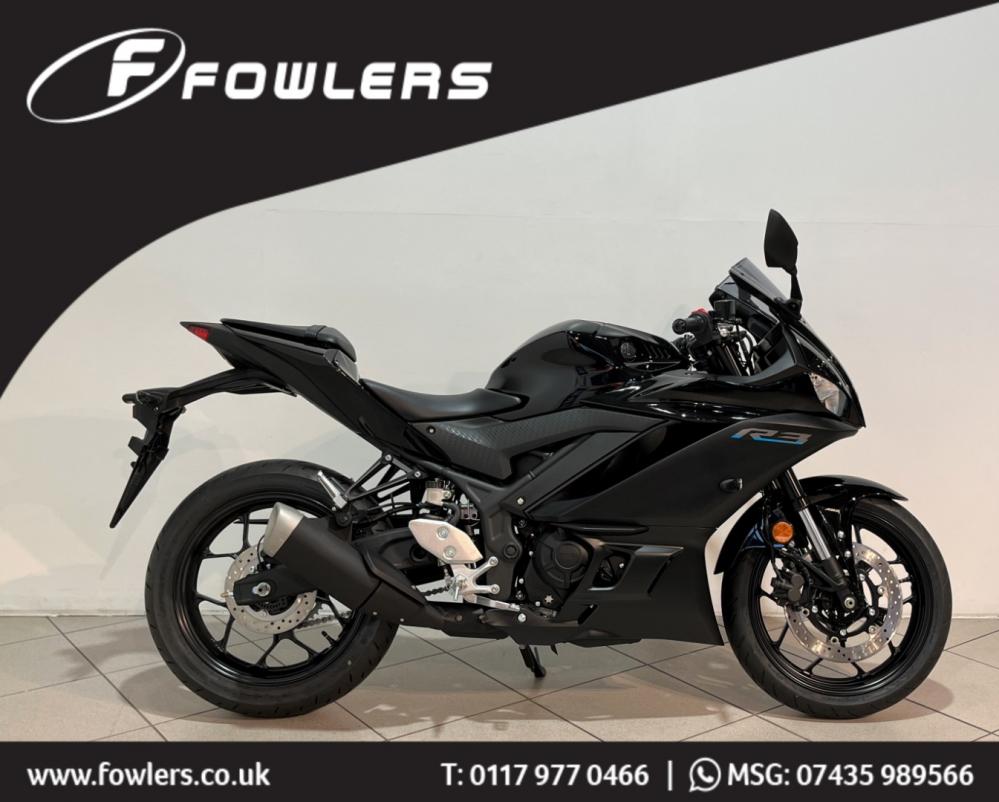 Yamaha r3 sales black for sale