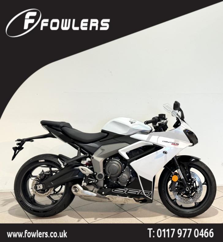 Triumph DAYTONA 660