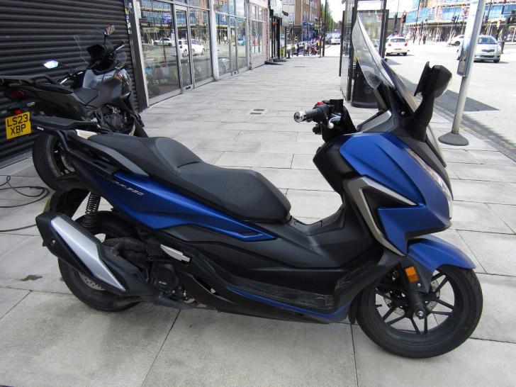 Honda FORZA 350 330 ABS