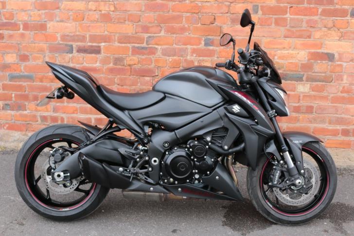 Suzuki GSX-S1000