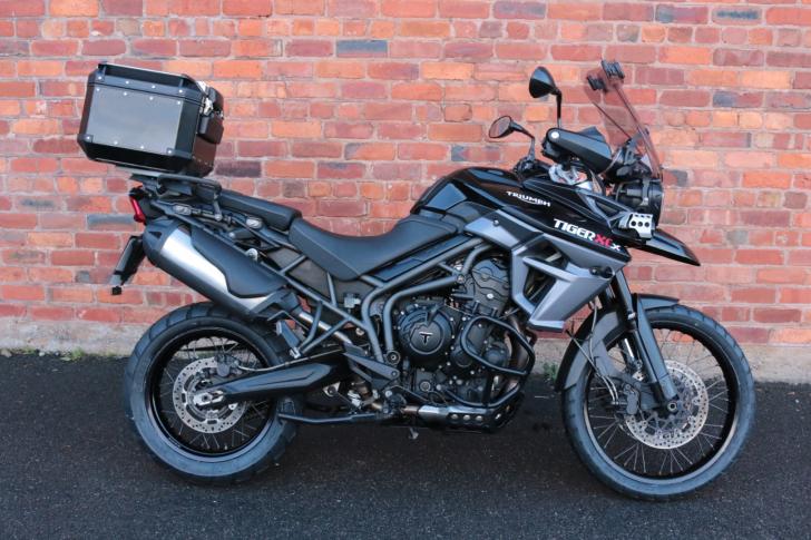 Triumph TIGER 800 XCX