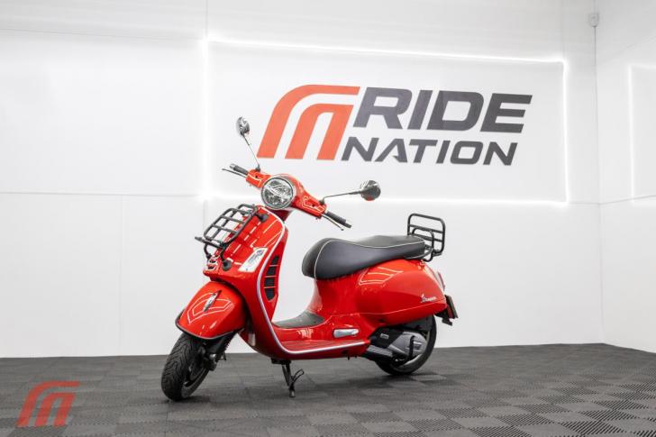 Piaggio VESPA GTS 125 SUPER 