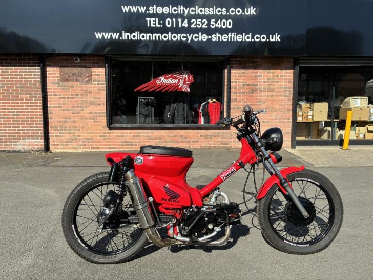 Honda C90