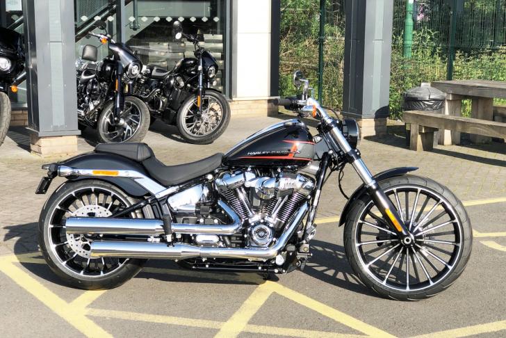 Harley-Davidson SOFTAIL BREAKOUT 117