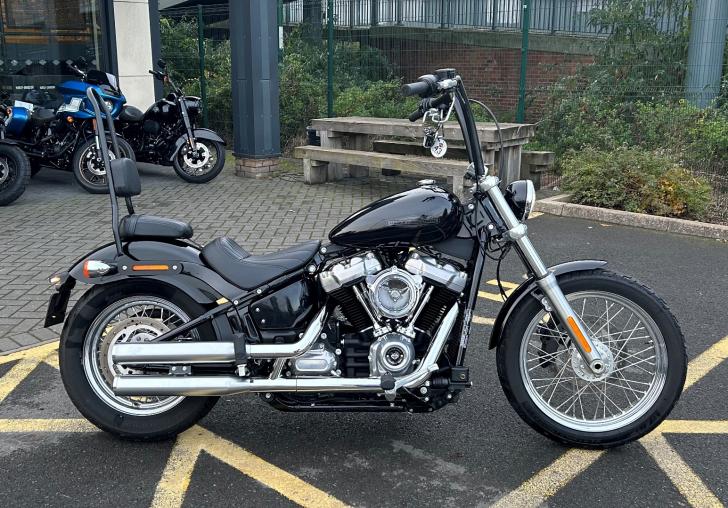 Harley-Davidson SOFTAIL FXST STANDARD