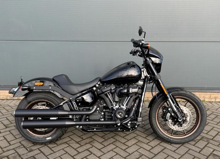 Harley-Davidson SOFTAIL FXLRS LOW RIDER S