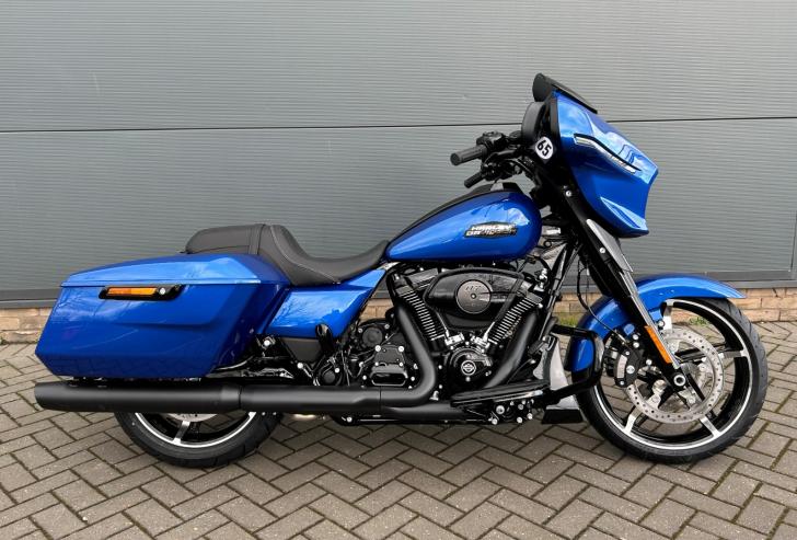 Harley-Davidson TOURING FLHX STREET GLIDE