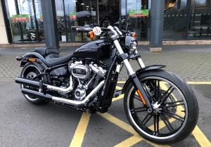 Harley-Davidson SOFTAIL FXBRS BREAKOUT 114