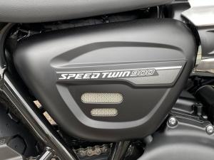 Triumph SPEED TWIN 900